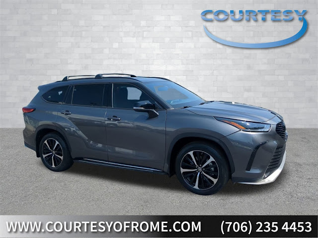 2022 Toyota Highlander XSE