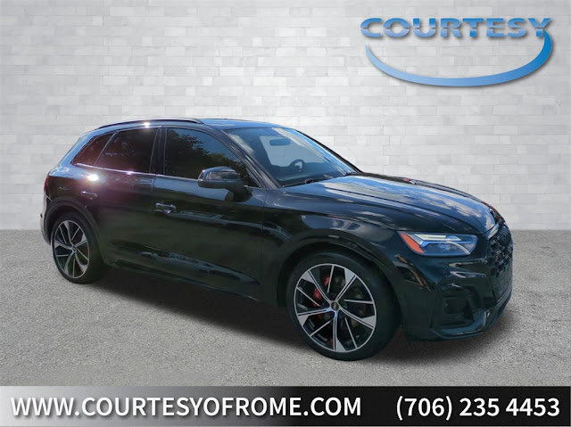 2023 Audi SQ5 Premium Plus