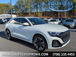 2025 Audi Q8 55 Premium Plus