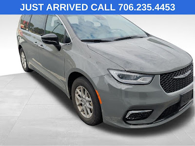 2025 Chrysler Pacifica