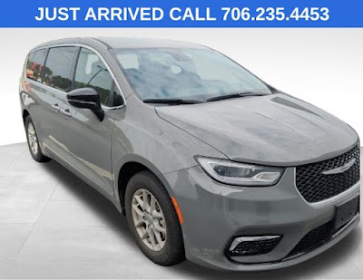 2025 Chrysler Pacifica