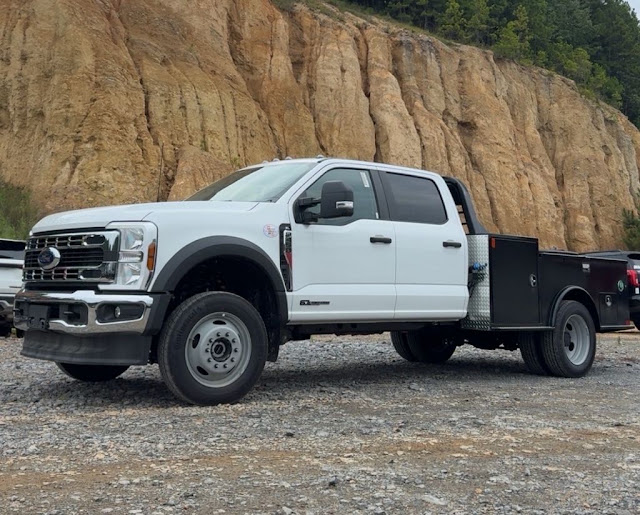 2026 Ford F-450SD XL