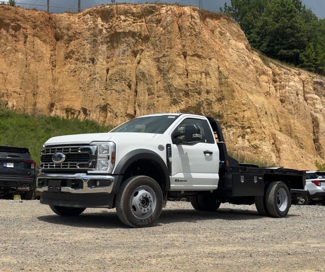 2026 Ford F-450SD XL