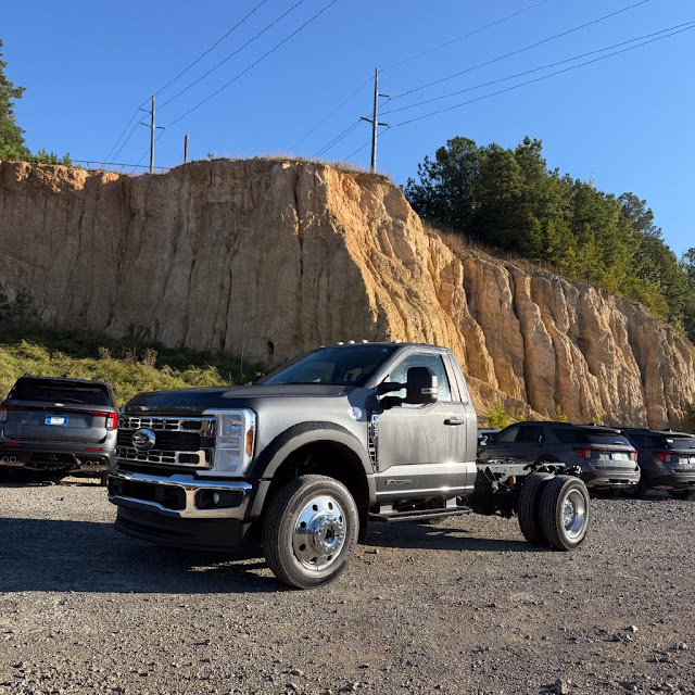 2026 Ford F-450SD XLT