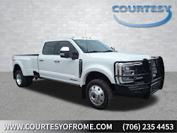 2025 Ford F-450SD King Ranch