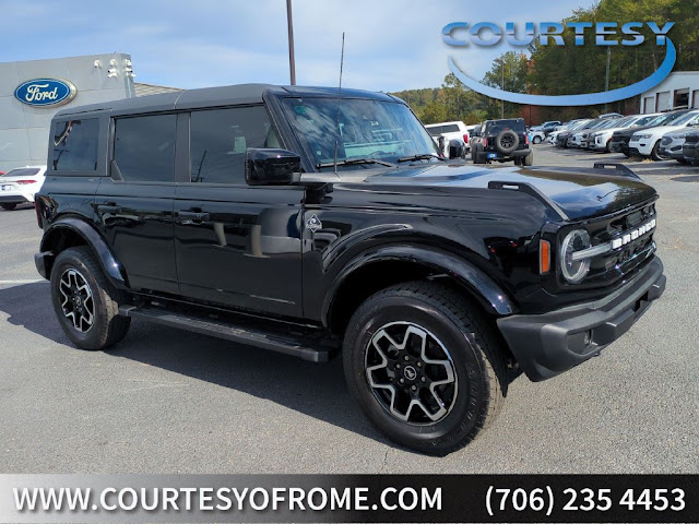 2024 Ford Bronco Outer Banks